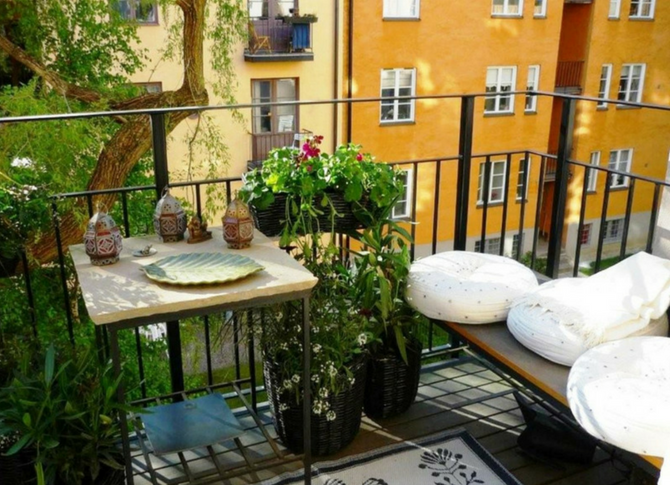 Фото-идеи, как организовать отдых на балконе